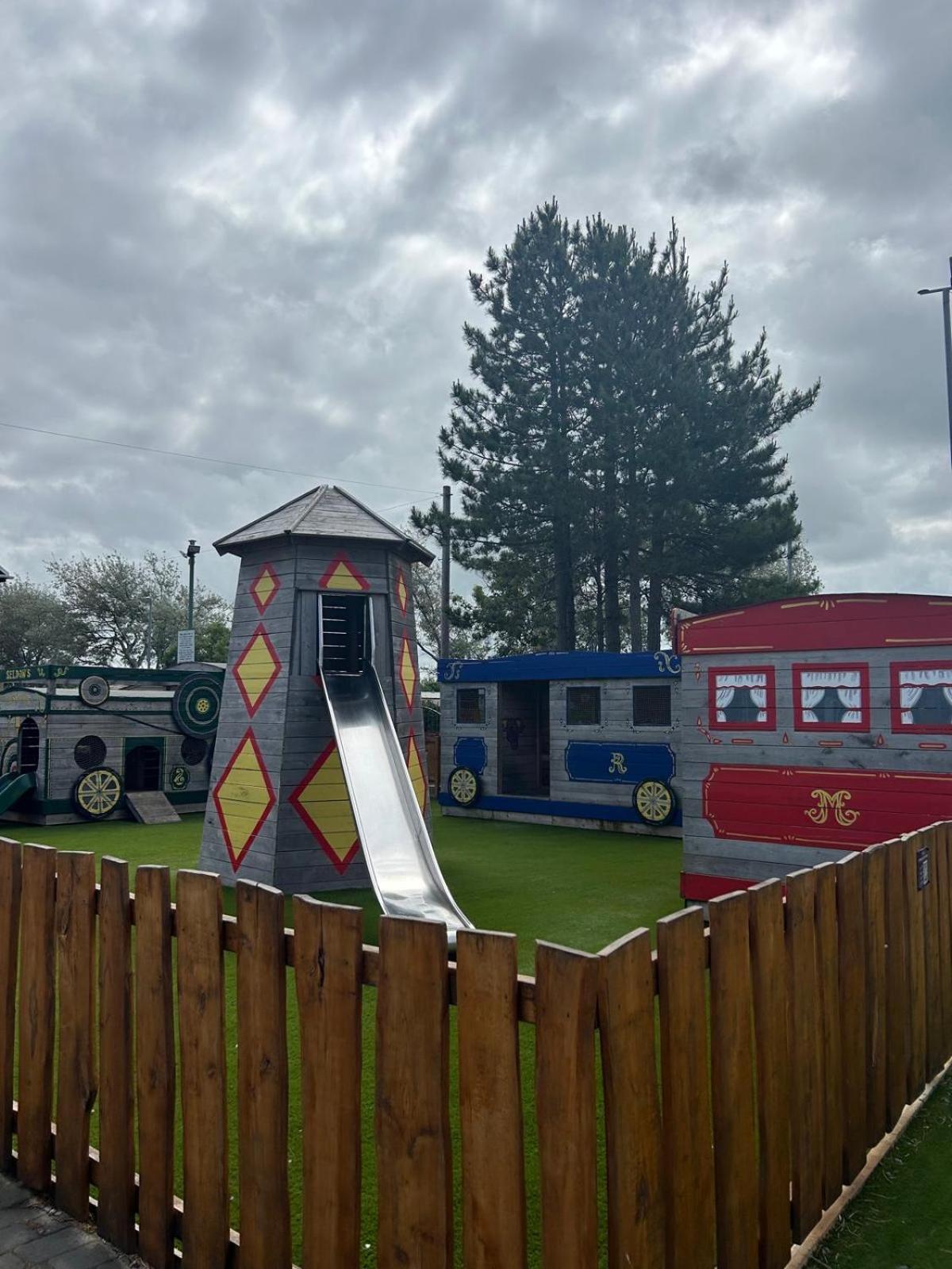 Hotel Whitehouse Leisure Park Kinmel Bay Zewnętrze zdjęcie